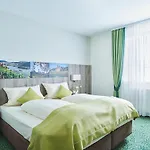 Altdeutsche Weinstube - Superior Hotel 3*