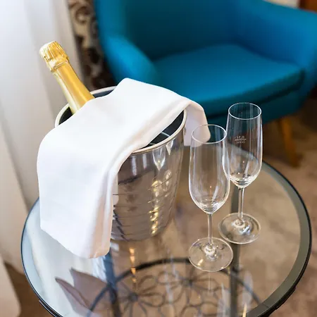 Altdeutsche Weinstube - Superior