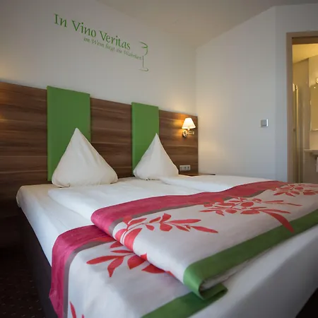 Hotel Altdeutsche Weinstube 3*