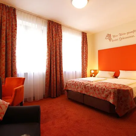 Altdeutsche Weinstube Hotel 3*