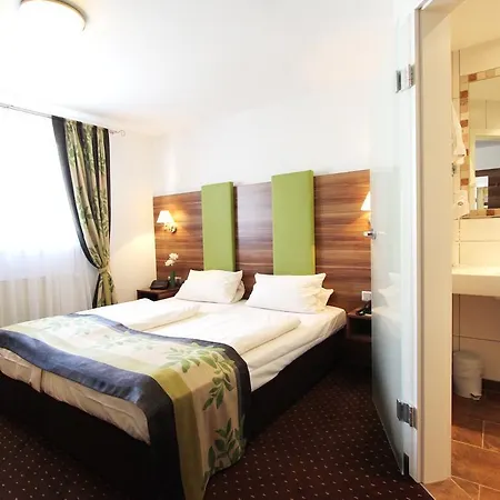 Altdeutsche Weinstube - Superior Hotel 3*