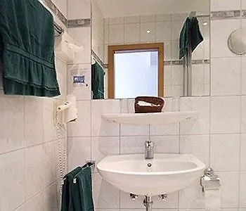 Hotel Altdeutsche Weinstube - Superior Rüdesheim am Rhein