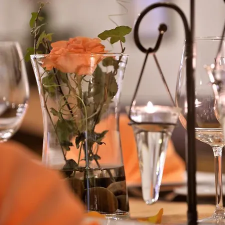 Altdeutsche Weinstube - Superior Hotel 3*